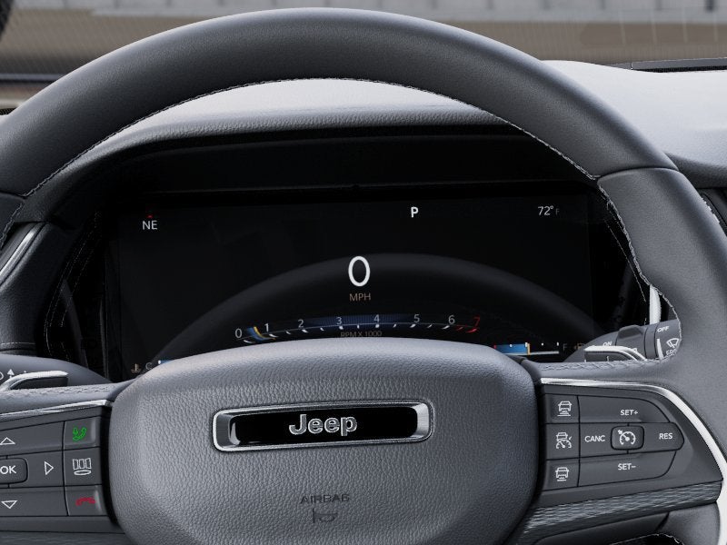 2027 Jeep Grand Cherokee Laredo