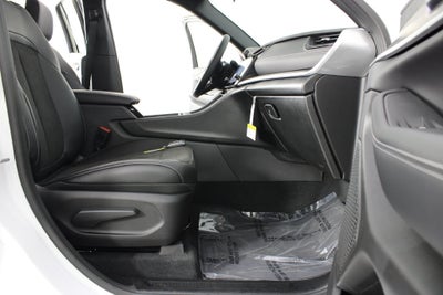2027 Jeep Grand Cherokee Laredo Altitude