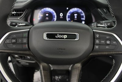 2026 Jeep Grand Cherokee Laredo Altitude