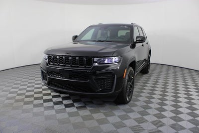 2026 Jeep Grand Cherokee Laredo