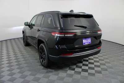 2026 Jeep Grand Cherokee Laredo