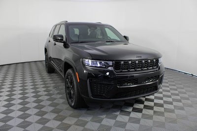 2026 Jeep Grand Cherokee Laredo