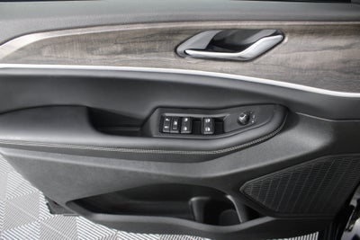 2027 Jeep Grand Cherokee Laredo Altitude