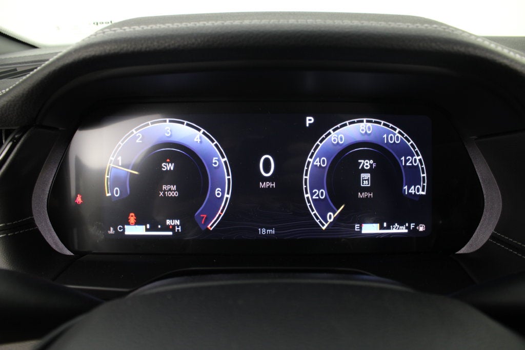 2027 Jeep Grand Cherokee Laredo Altitude