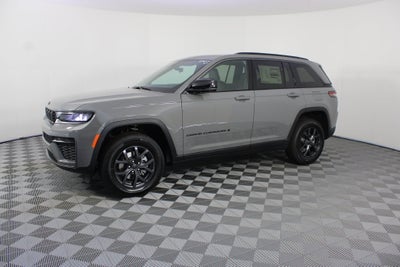 2027 Jeep Grand Cherokee Laredo Altitude
