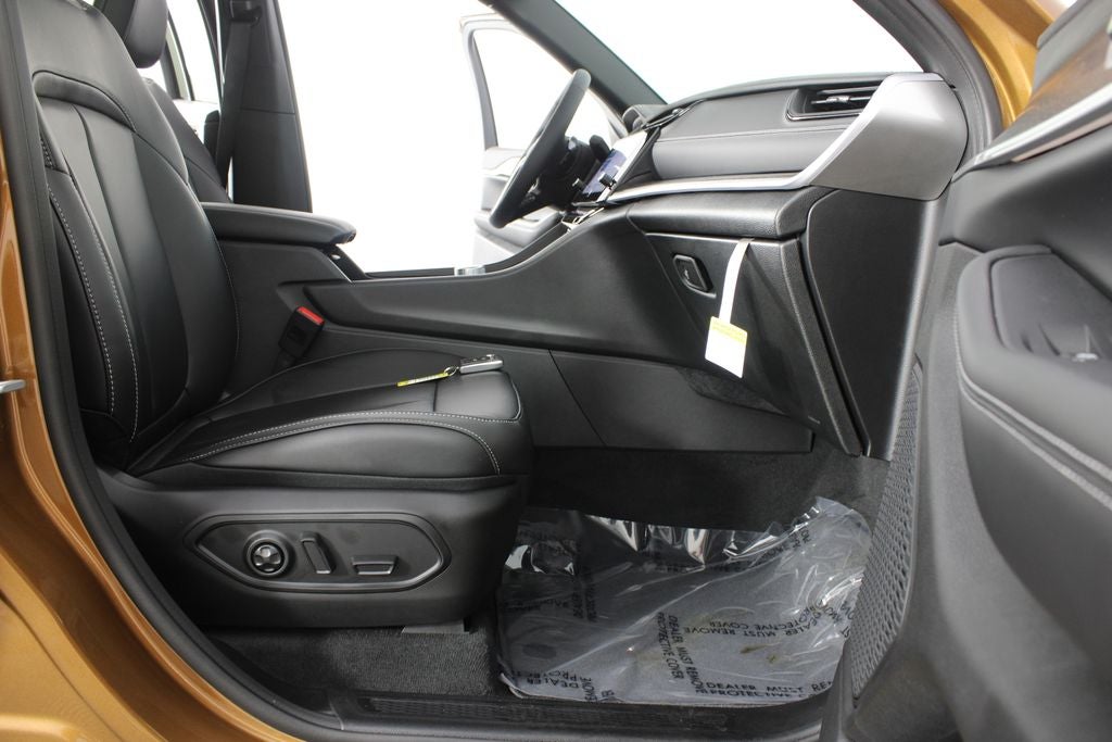 2027 Jeep Grand Cherokee Limited Reserve