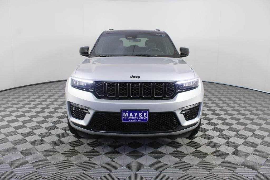 2025 Jeep Grand Cherokee Summit