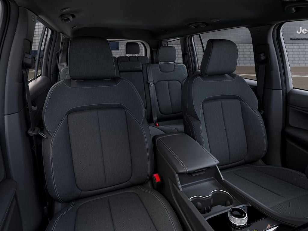 2026 Jeep Grand Cherokee L Laredo