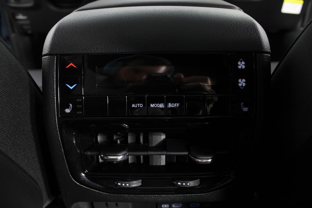 2027 Jeep Grand Cherokee L Limited