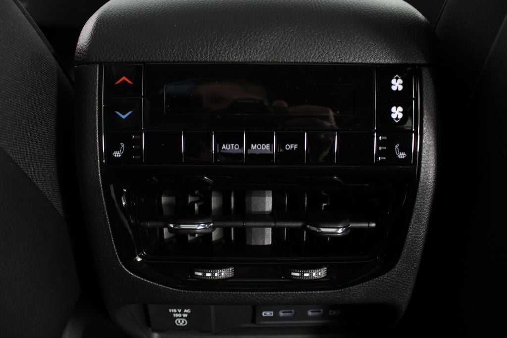 2026 Jeep Grand Cherokee L 85th Anniversary Edition