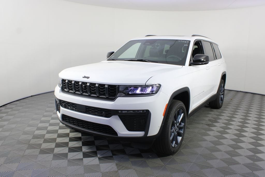 2026 Jeep Grand Cherokee L 85th Anniversary Edition