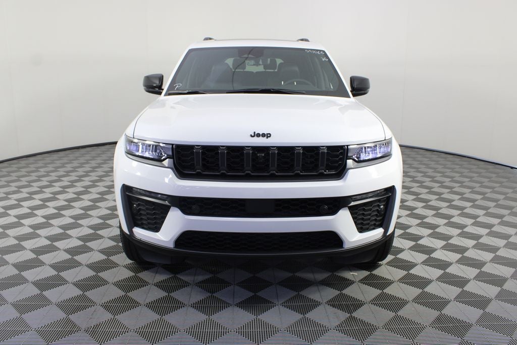 2026 Jeep Grand Cherokee L 85th Anniversary Edition