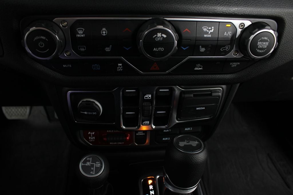 2025 Jeep Wrangler Willys 4xe