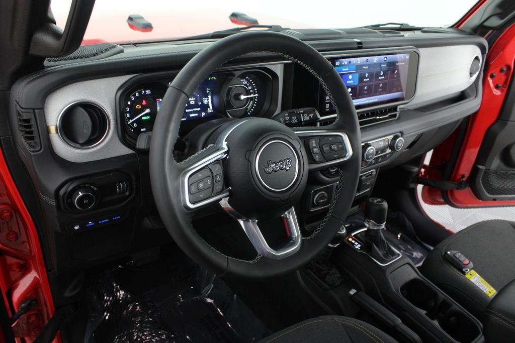 2025 Jeep Wrangler Sahara 4xe