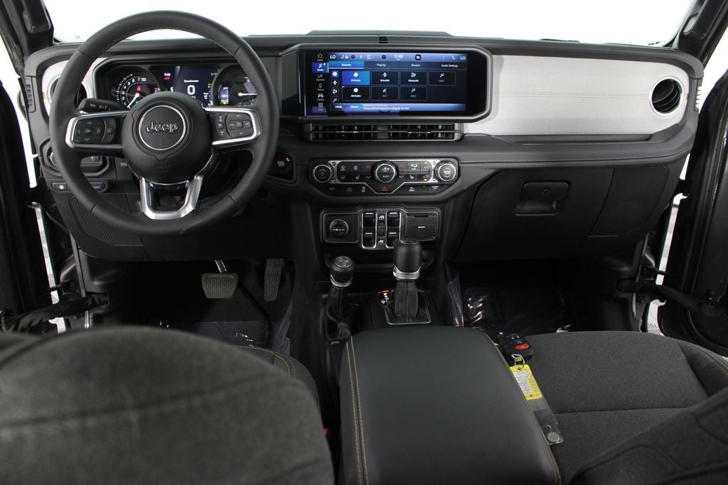 2025 Jeep Wrangler Sahara 4xe