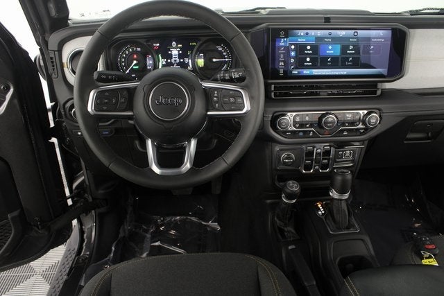 2025 Jeep Wrangler Sahara 4xe