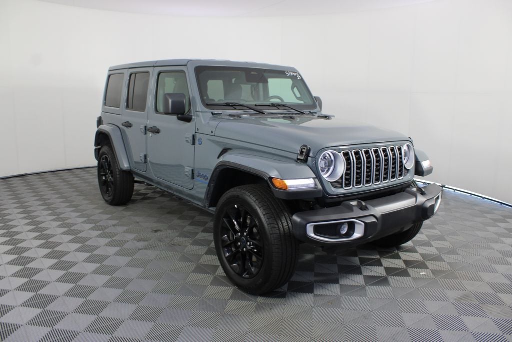 2025 Jeep Wrangler Sahara 4xe