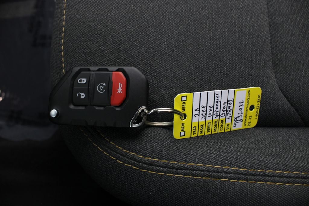 2025 Jeep Wrangler Sahara 4xe