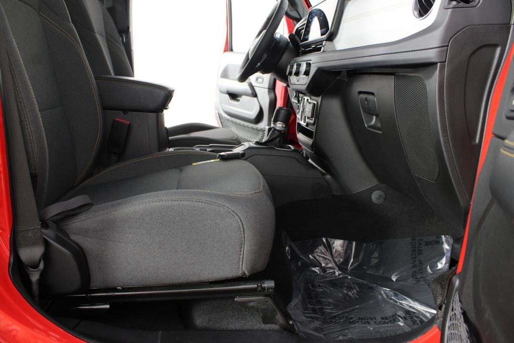 2025 Jeep Wrangler Sahara 4xe