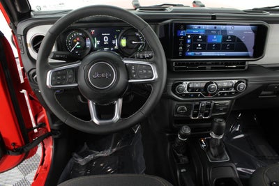 2025 Jeep Wrangler Sahara 4xe