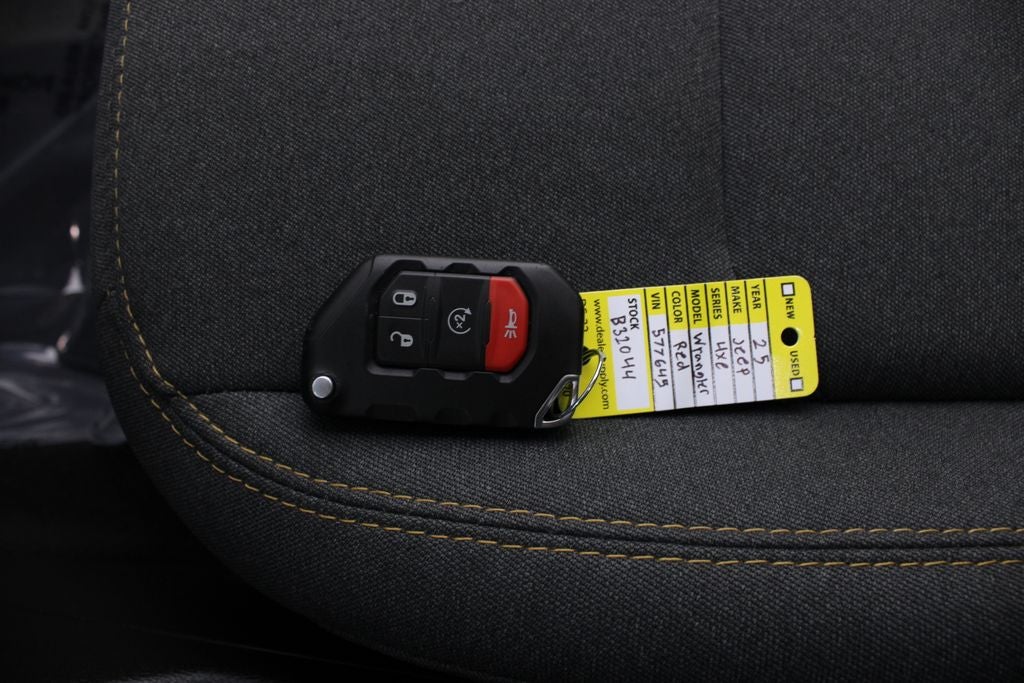 2025 Jeep Wrangler Sahara 4xe