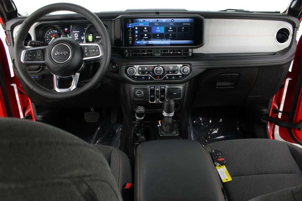 2025 Jeep Wrangler Sahara 4xe