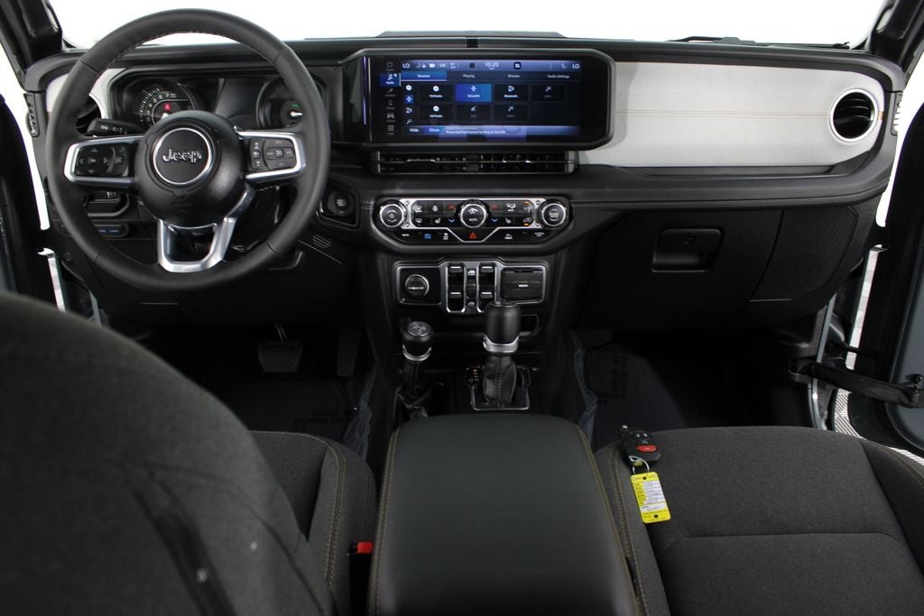 2025 Jeep Wrangler Sahara 4xe