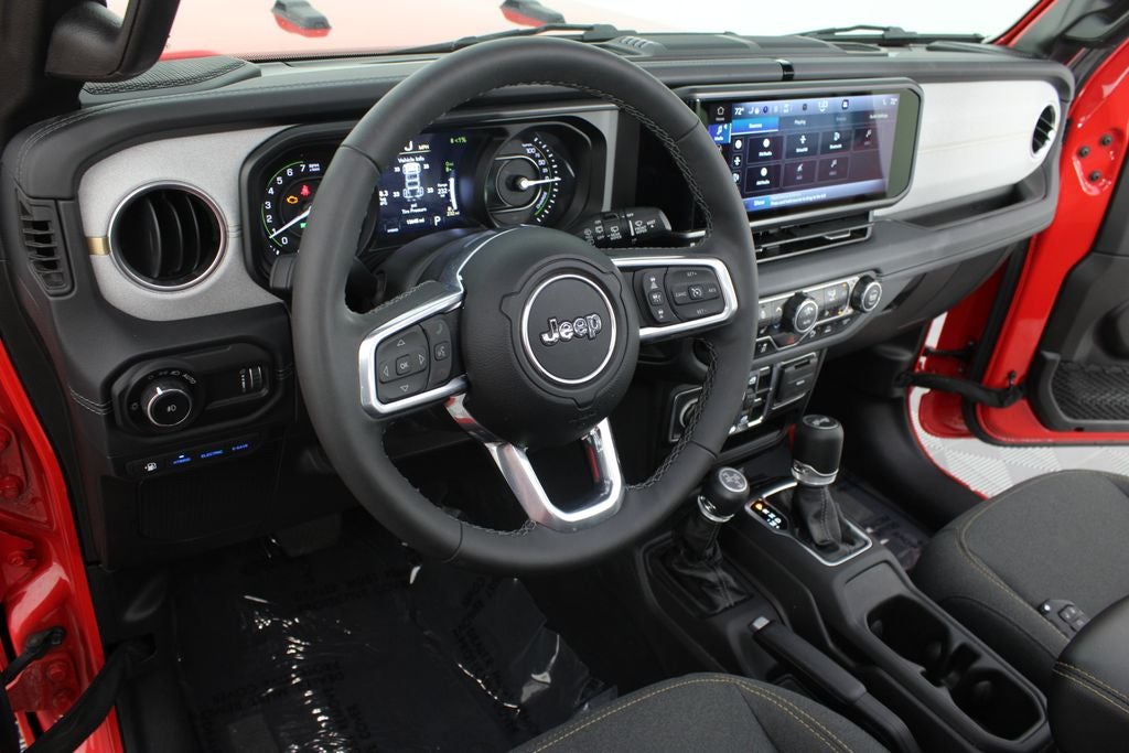 2025 Jeep Wrangler Sahara 4xe