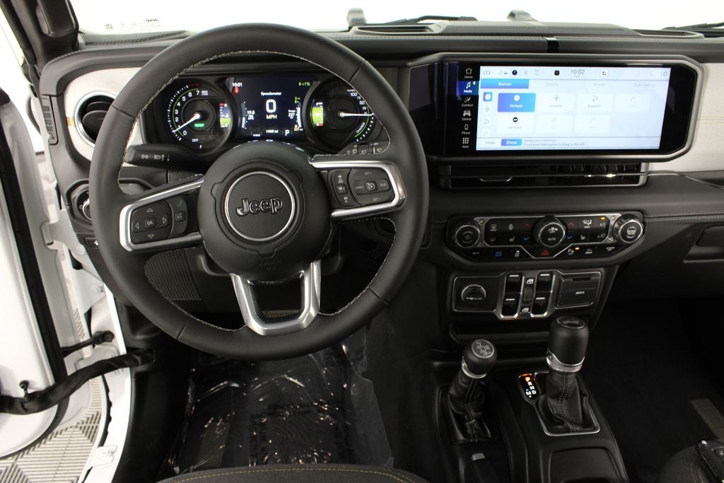 2025 Jeep Wrangler Sahara 4xe