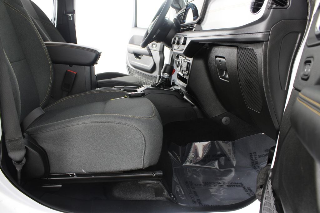 2025 Jeep Wrangler Sahara 4xe