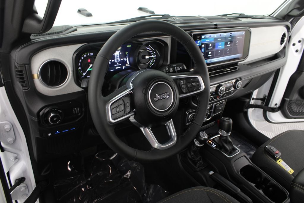 2025 Jeep Wrangler Sahara 4xe