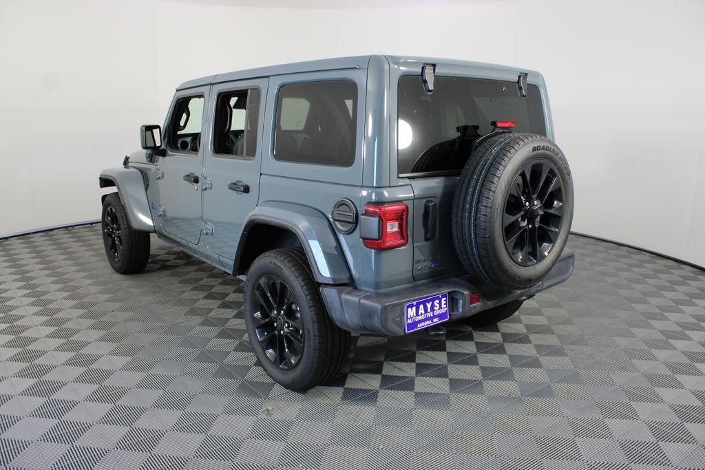 2025 Jeep Wrangler Sahara 4xe
