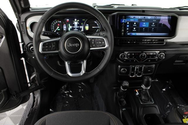 2025 Jeep Wrangler Sahara 4xe