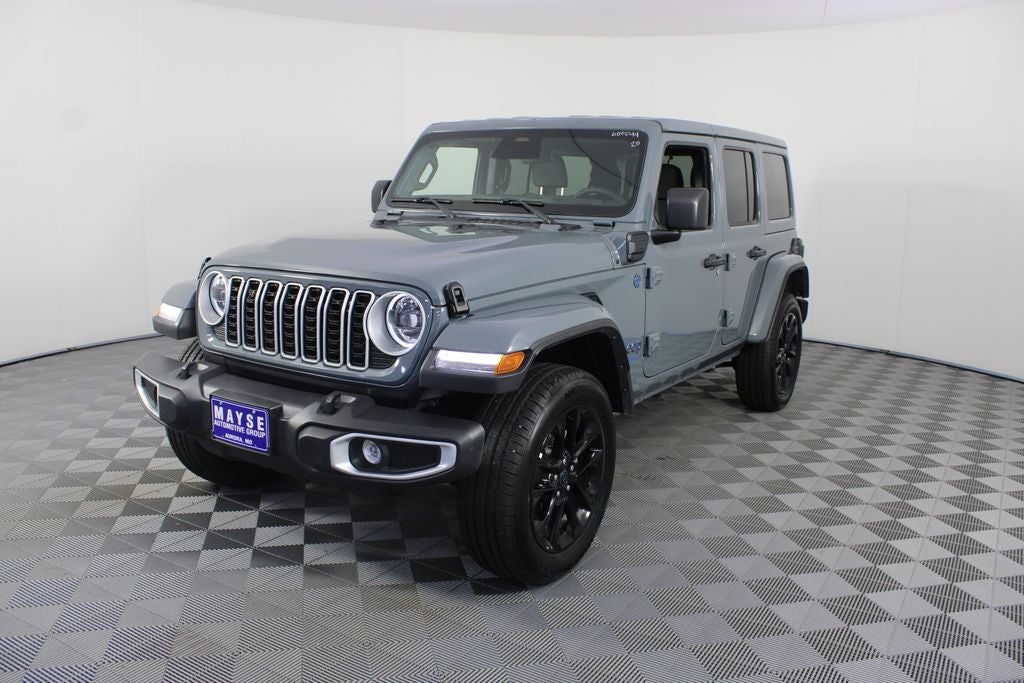 2025 Jeep Wrangler Sahara 4xe