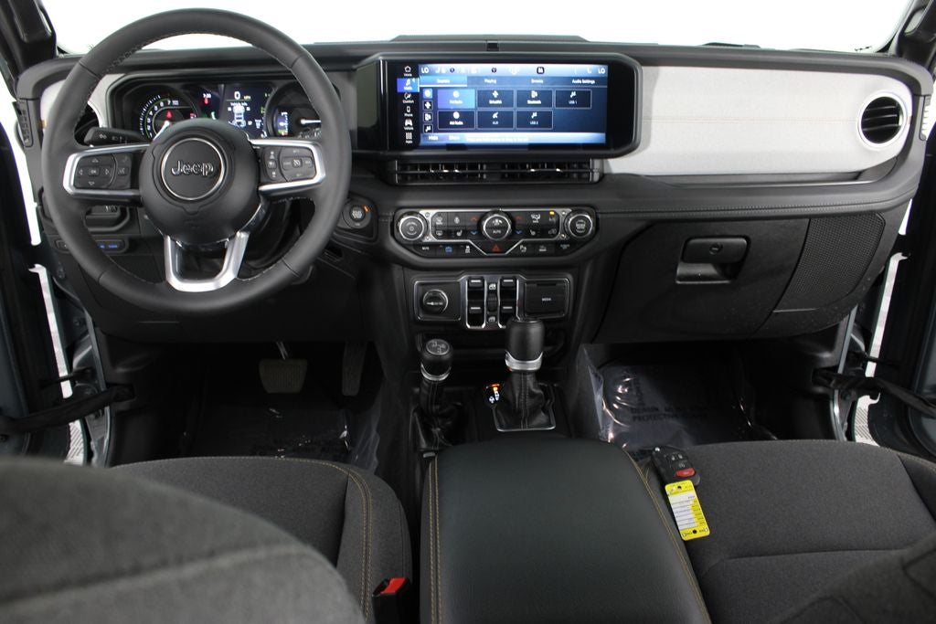 2025 Jeep Wrangler Sahara 4xe