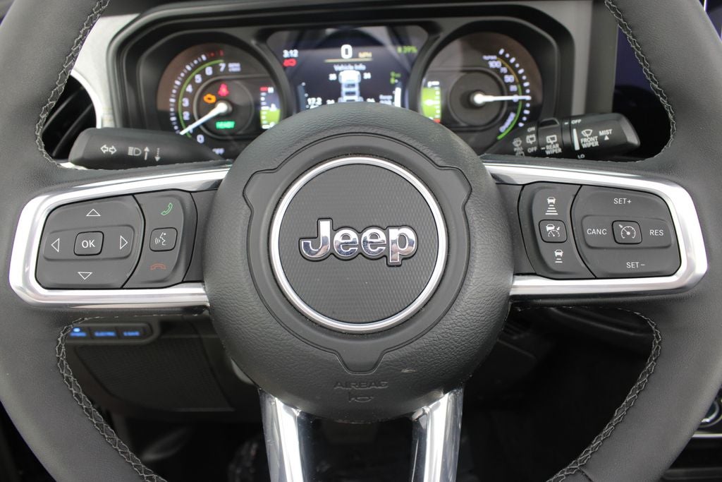 2025 Jeep Wrangler Sahara 4xe
