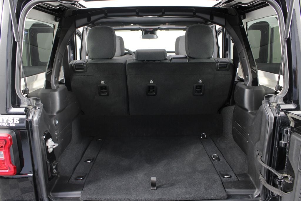 2025 Jeep Wrangler Sahara 4xe