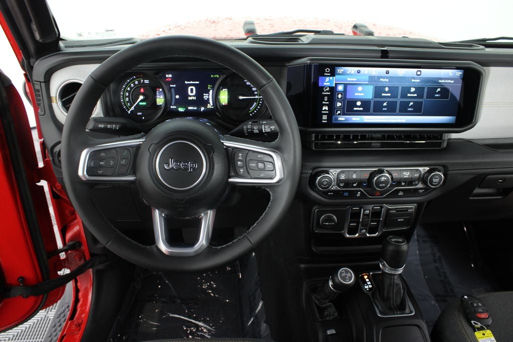 2025 Jeep Wrangler Sahara 4xe