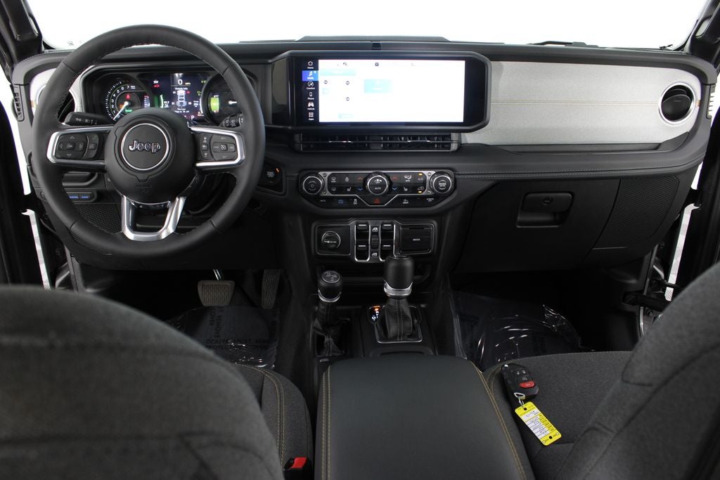 2025 Jeep Wrangler Sahara 4xe