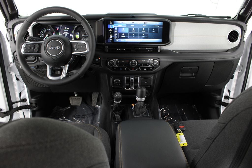 2025 Jeep Wrangler Sahara 4xe