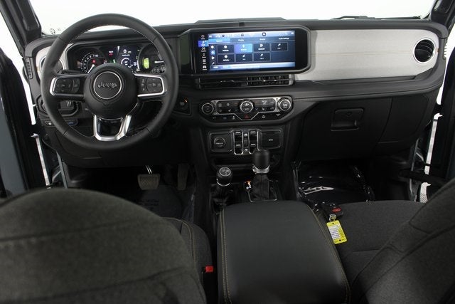 2025 Jeep Wrangler Sahara 4xe