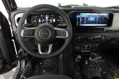 2025 Jeep Wrangler Sahara 4xe