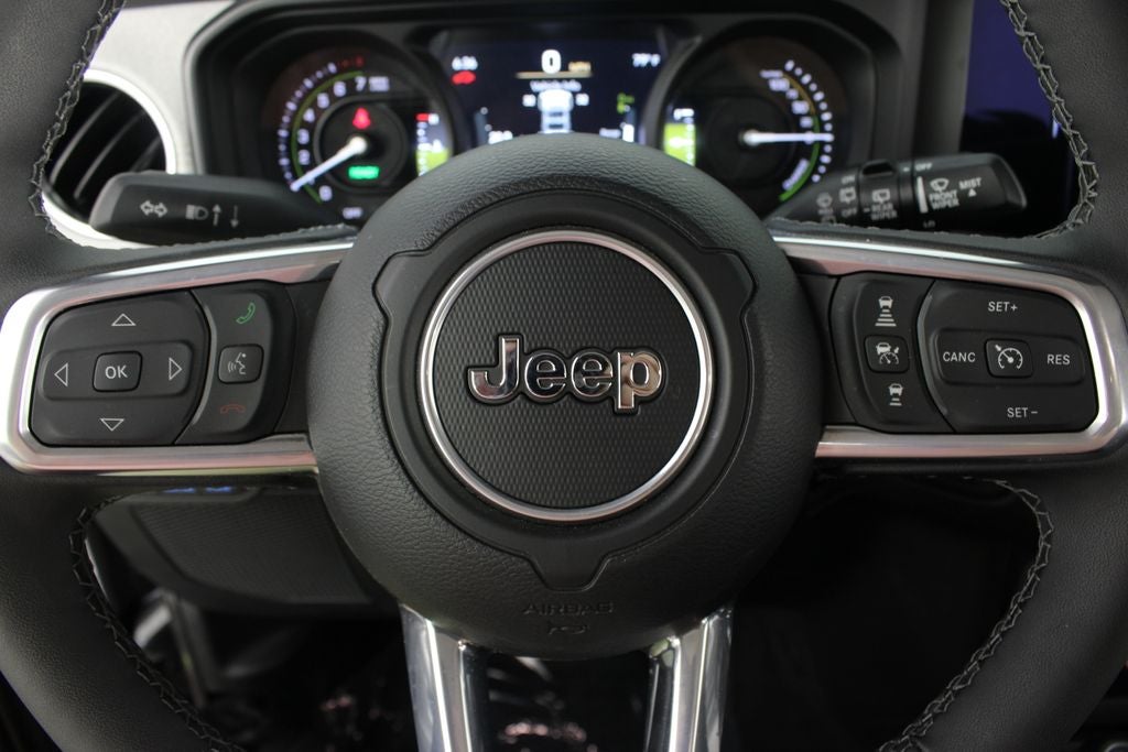 2025 Jeep Wrangler Sahara 4xe