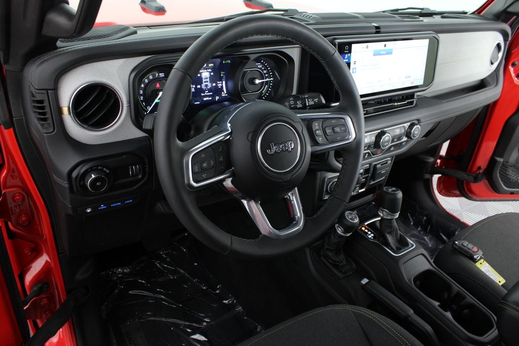 2025 Jeep Wrangler Sahara 4xe