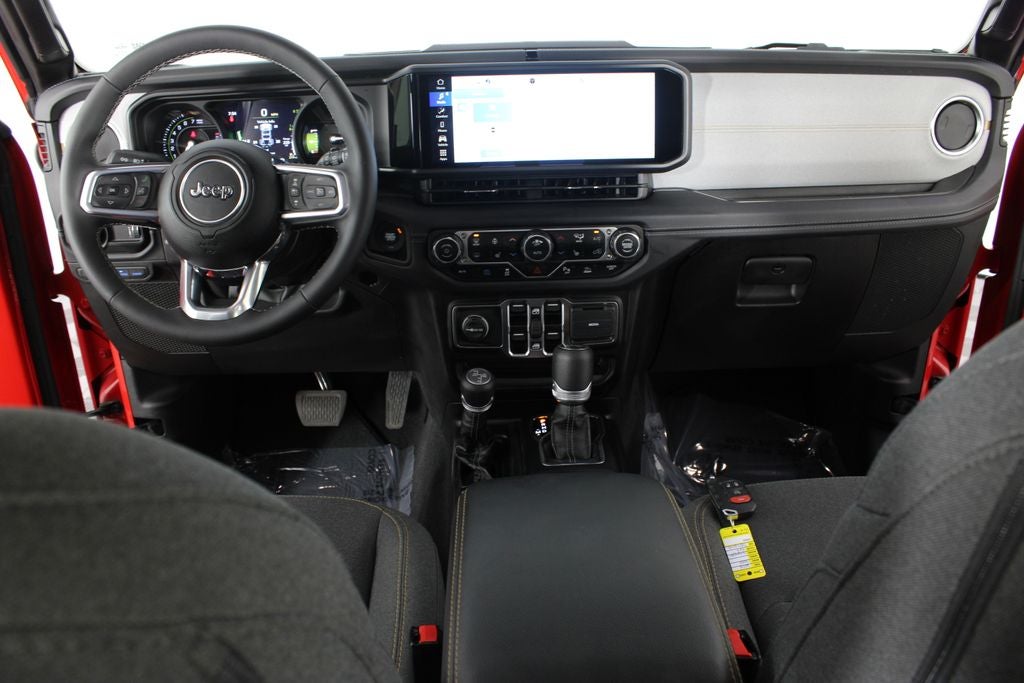 2025 Jeep Wrangler Sahara 4xe