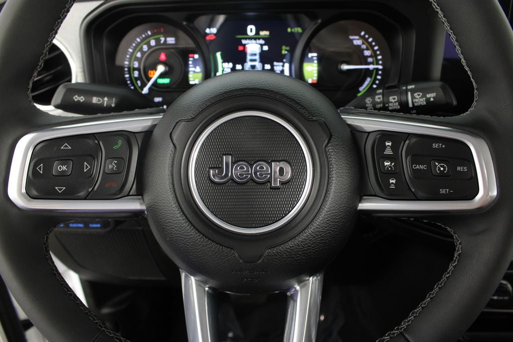 2025 Jeep Wrangler Sahara 4xe