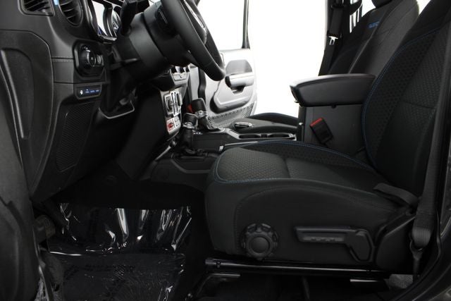 2025 Jeep Wrangler Rubicon 4xe