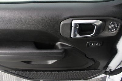 2022 Jeep Gladiator Willys