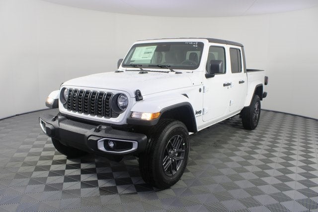 2026 Jeep Gladiator Sport S