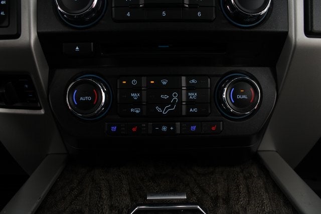 2017 Ford F-350SD Platinum